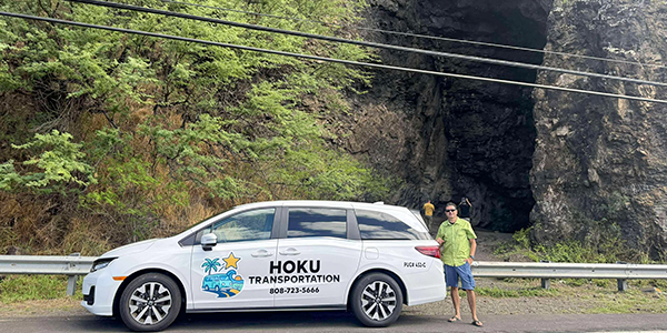 image of Hoku Transportation Tour Van
